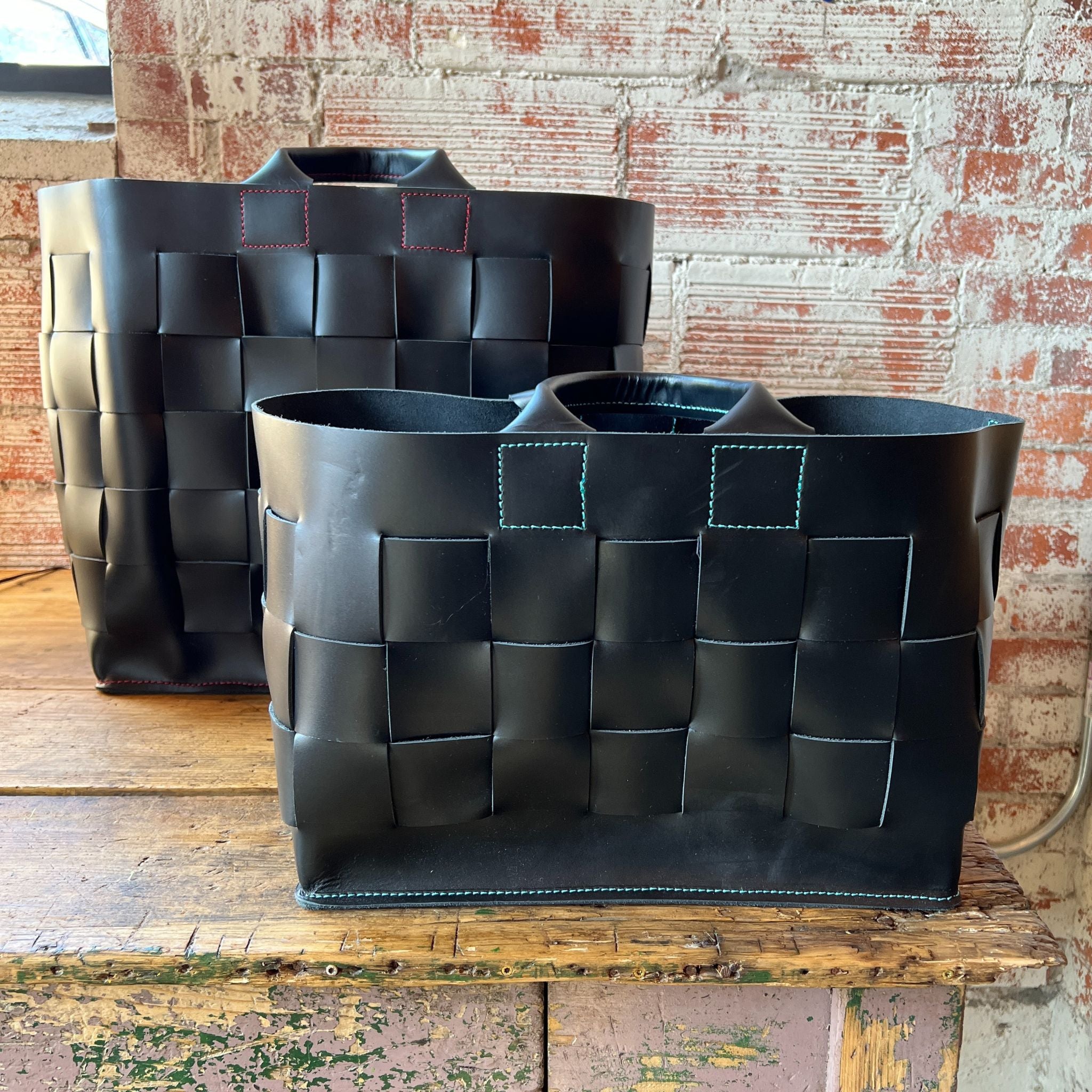 Med. Black Woven Tote