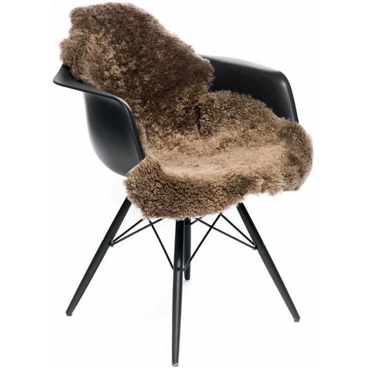 Short-Wool Curly Sheepskin Rug - 45in